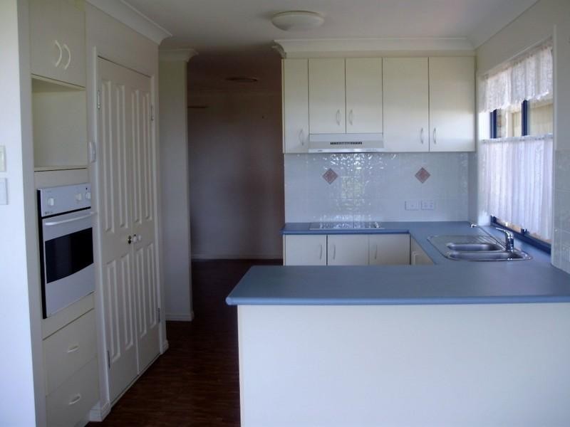 28 Adermann Drive, Kingaroy QLD 4610