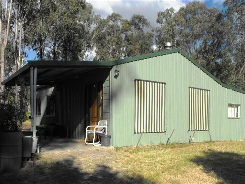 Wattle Camp QLD 4615