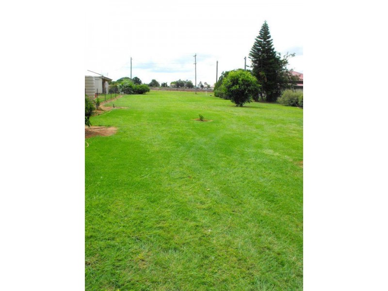 19 Kate Street, Wooroolin QLD 4608