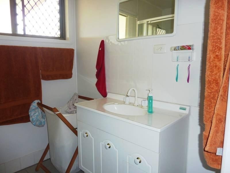 5 Clark Close, Kingaroy QLD 4610