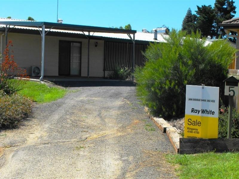 5 Clark Close, Kingaroy QLD 4610