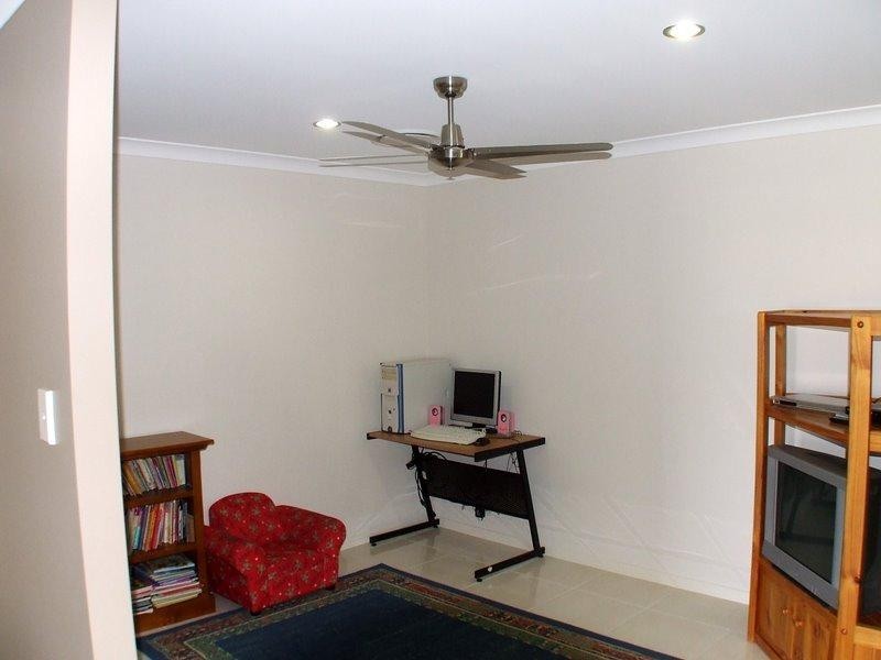 12 Allan Place, Kingaroy QLD 4610