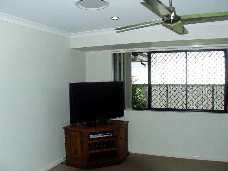 12 Allan Place, Kingaroy QLD 4610