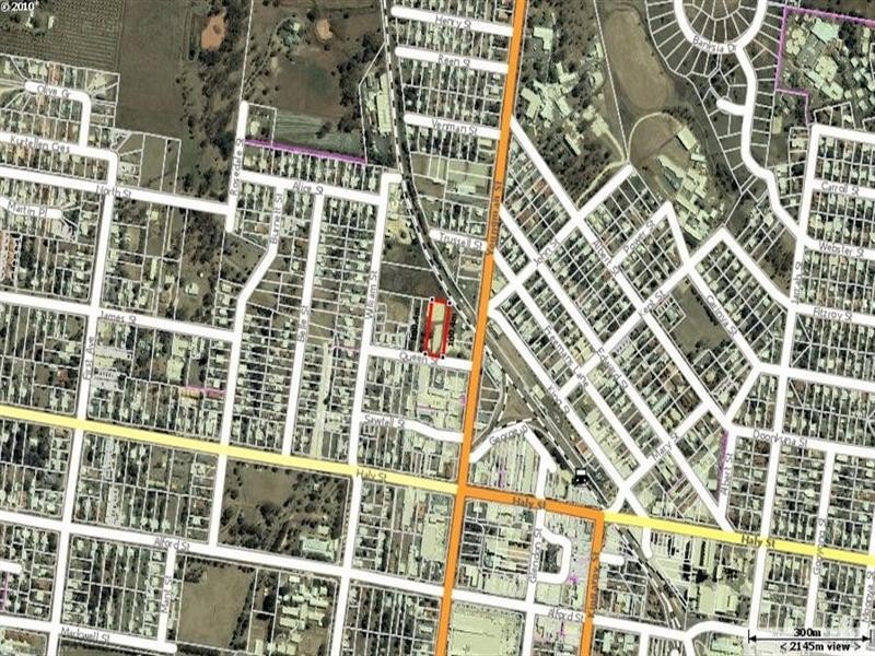 4 Queen Street, Kingaroy QLD 4610