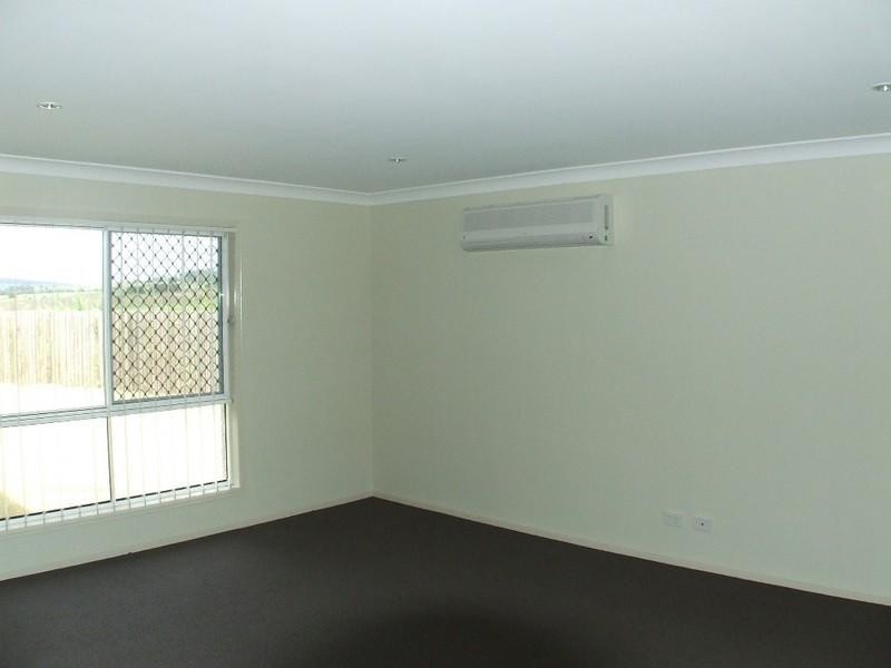 42 Banksia Drive, Kingaroy QLD 4610