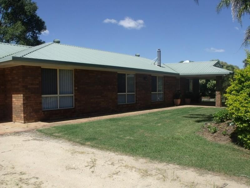 1038 River Road, Kingaroy QLD 4610