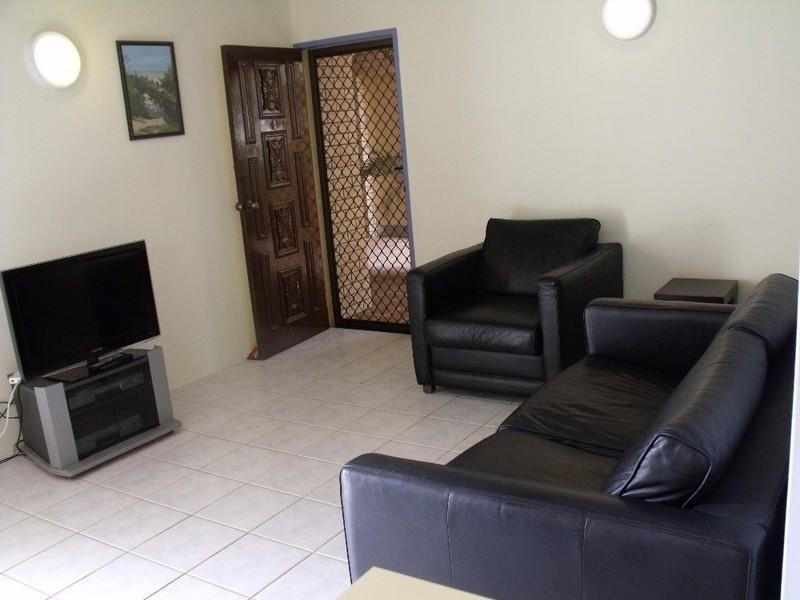 3/42 Alexandra Parade, Maroochydore QLD 4558