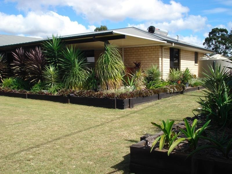 1 Avoca Place, Nanango QLD 4615