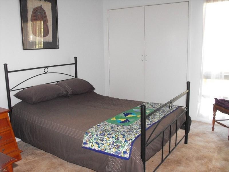 19 Hunter Street, Nanango QLD 4615