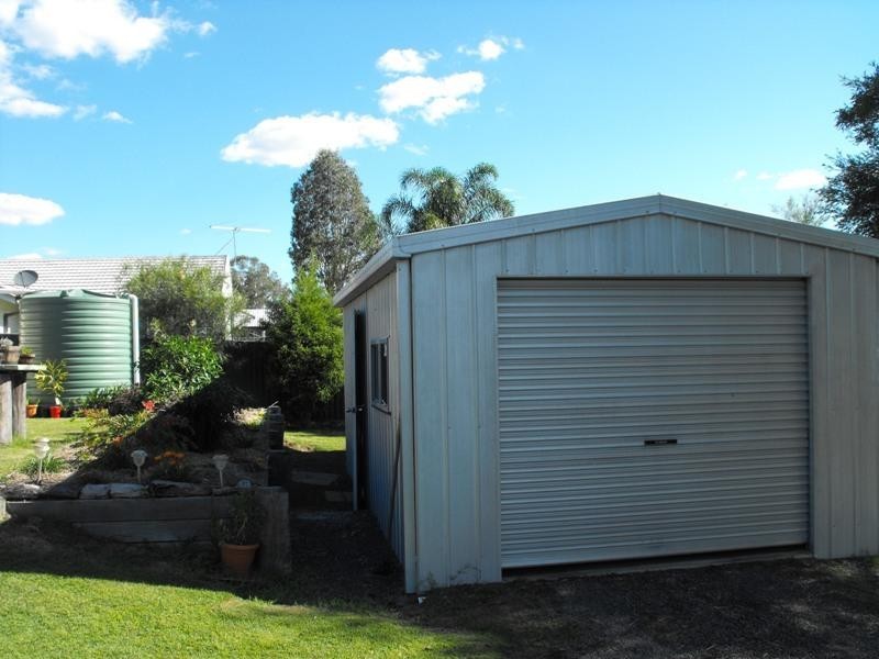 19 Hunter Street, Nanango QLD 4615