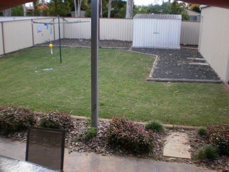 18 Martin Place, Kingaroy QLD 4610