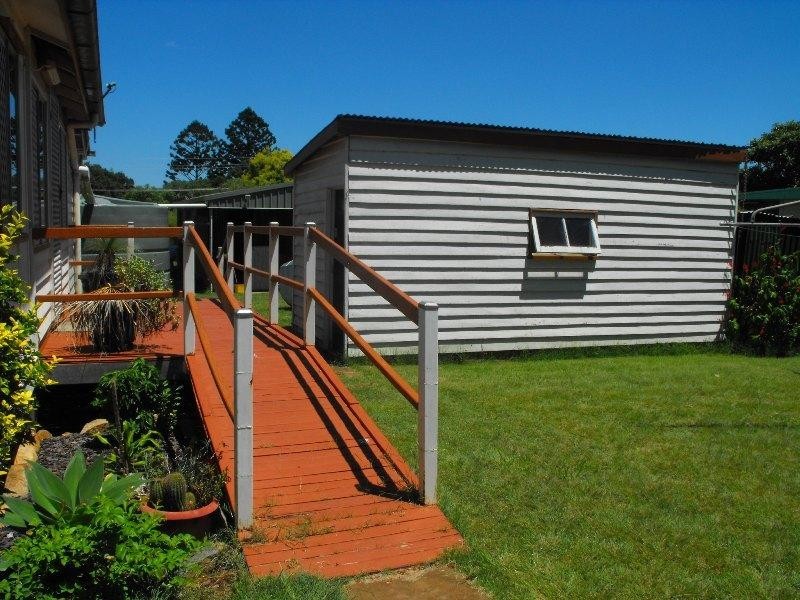 12 Earl Street, Kingaroy QLD 4610