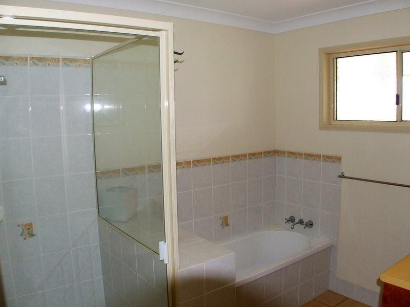 32 Macaulay Drive, Kingaroy QLD 4610