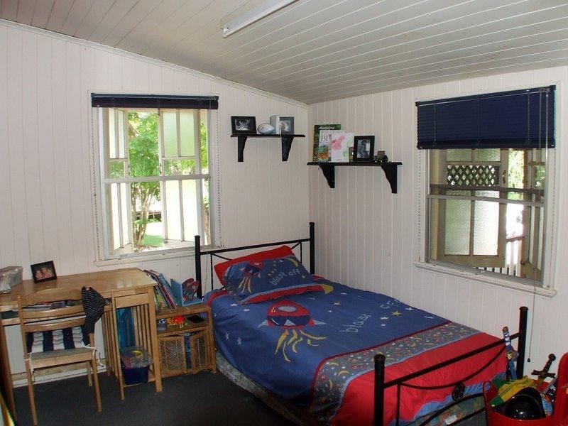 11 Gooyong Street, Kingaroy QLD 4610