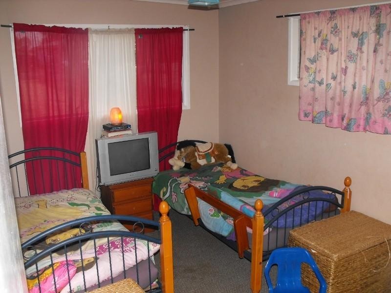 18 Knight Street, Kingaroy QLD 4610