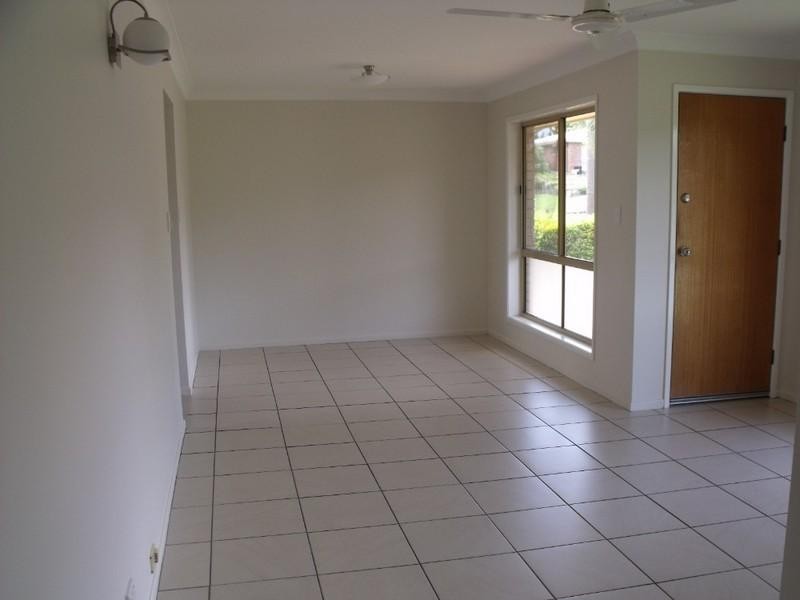 9 Nolan Drive, Kingaroy QLD 4610