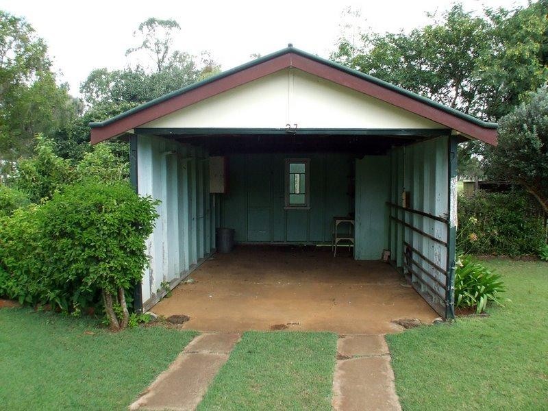 27 Avoca Street, Kingaroy QLD 4610