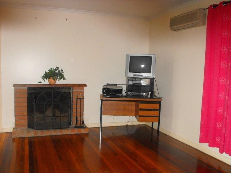 28 Norman Road, Kingaroy QLD 4610
