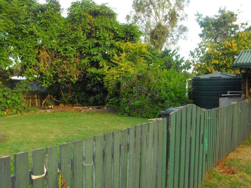 28 Norman Road, Kingaroy QLD 4610