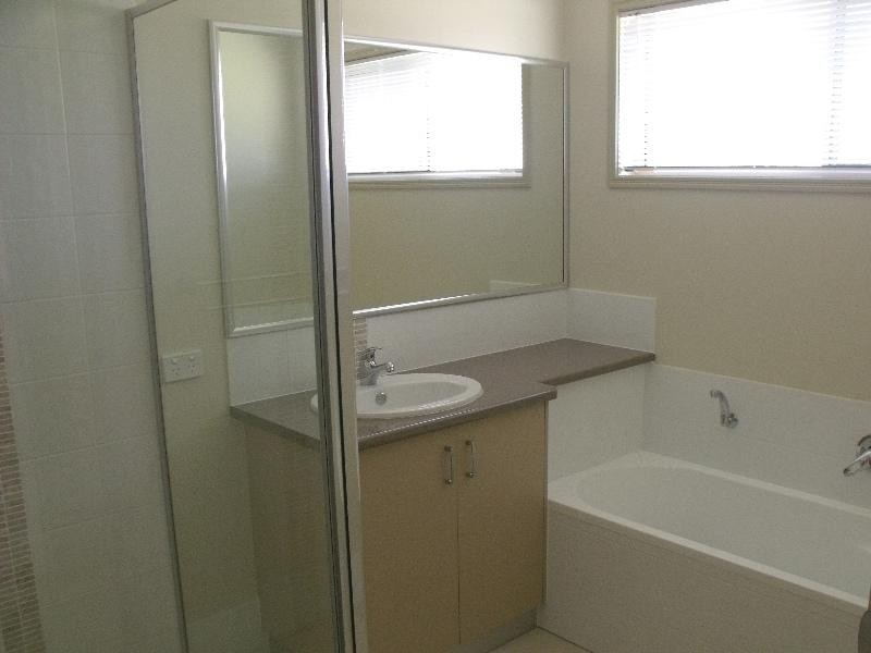 38 Rosella Parade, Kingaroy QLD 4610