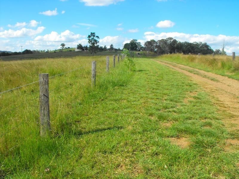 593 Old Esk North Road, Nanango QLD 4615