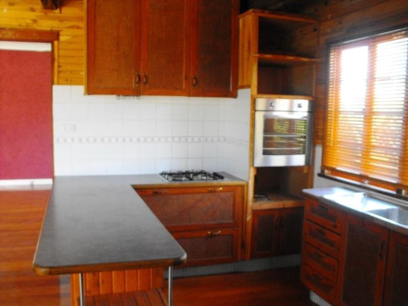 13 Kefford Street, Kingaroy QLD 4610