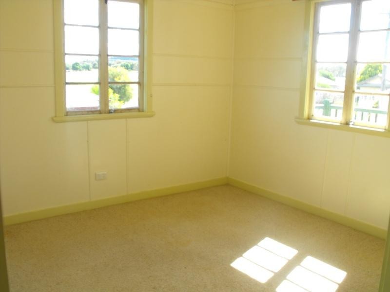 13 Kefford Street, Kingaroy QLD 4610