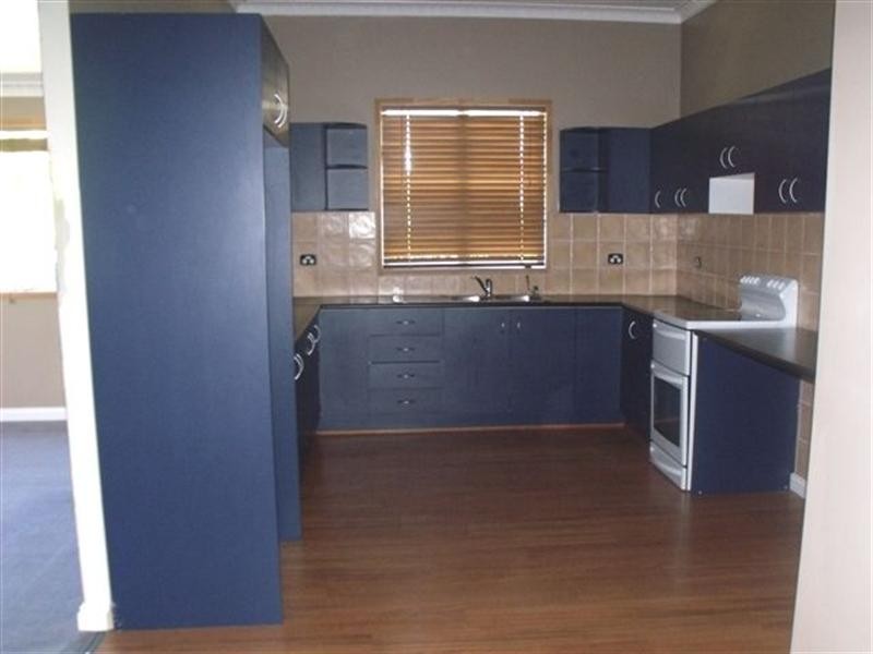 59 Albert Street, Kingaroy QLD 4610