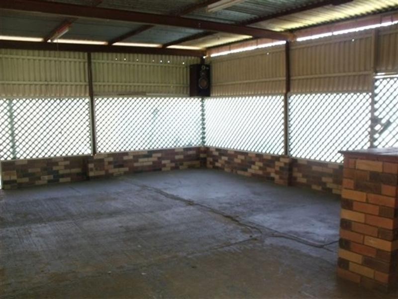 59 Albert Street, Kingaroy QLD 4610