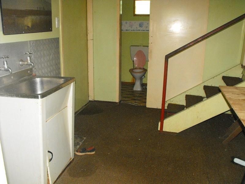 59 Albert Street, Kingaroy QLD 4610