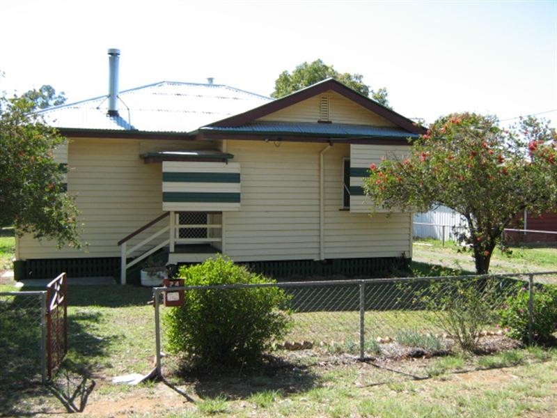 24 West Street, Kingaroy QLD 4610