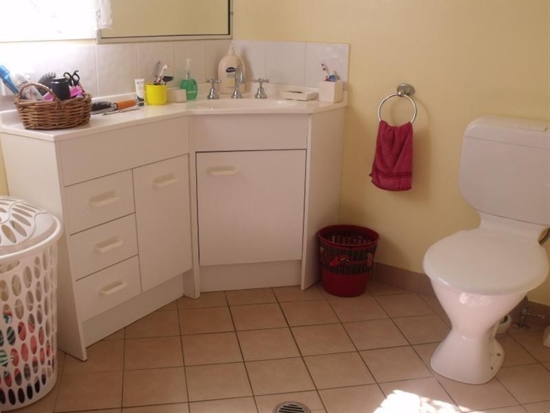 92 McNicholl Road, Wattle Camp QLD 4615