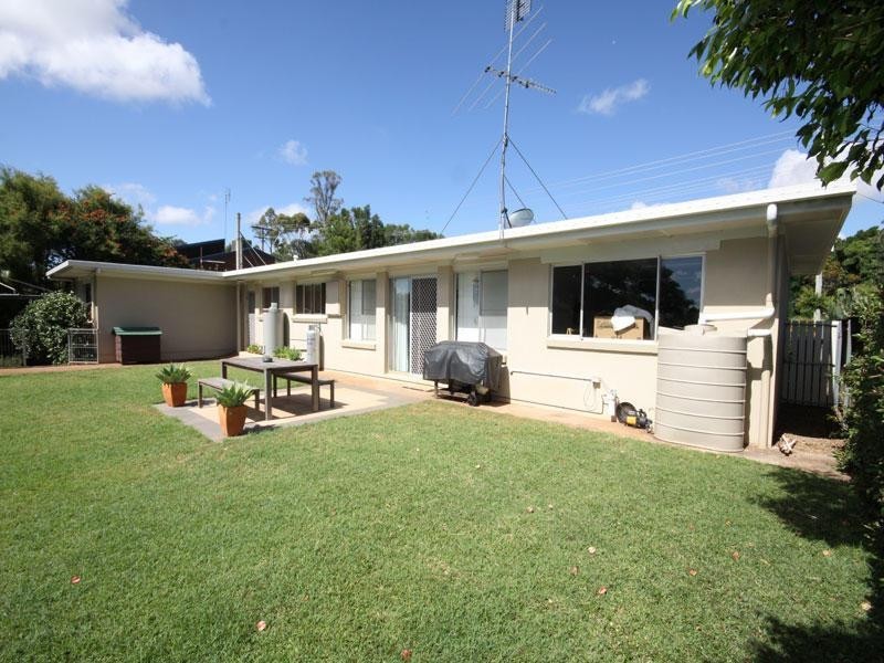 114 Moore Street, Kingaroy QLD 4610