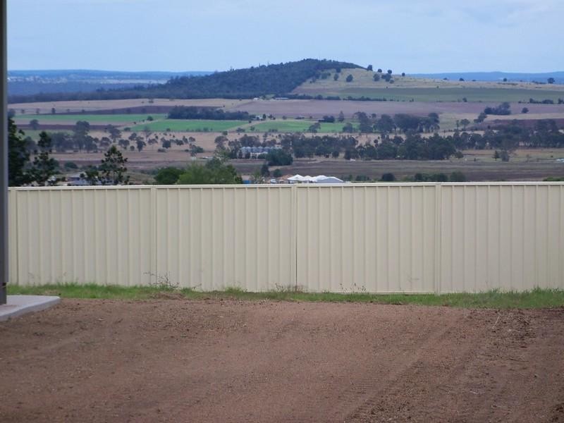 35 Bridgeman Parade, Kingaroy QLD 4610