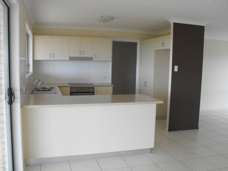 35 Bridgeman Parade, Kingaroy QLD 4610