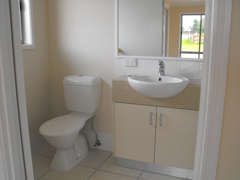 35 Bridgeman Parade, Kingaroy QLD 4610