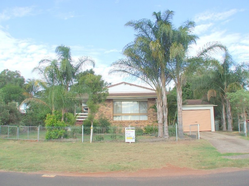 49 Moore Street, Kingaroy QLD 4610