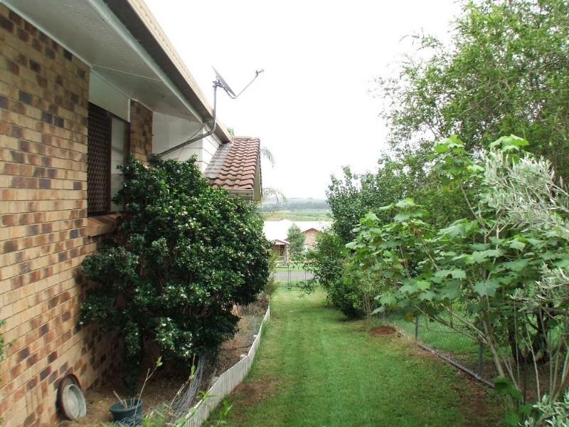 49 Moore Street, Kingaroy QLD 4610