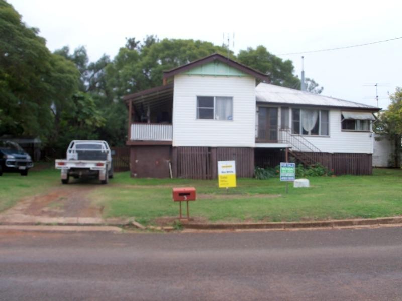 3 Main Street, Tingoora QLD 4608