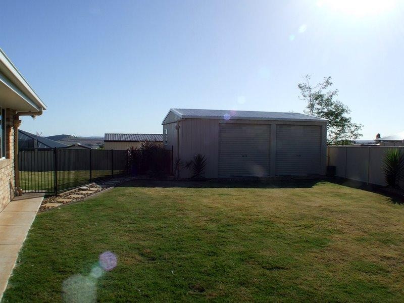 3 Dingle Close, Kingaroy QLD 4610