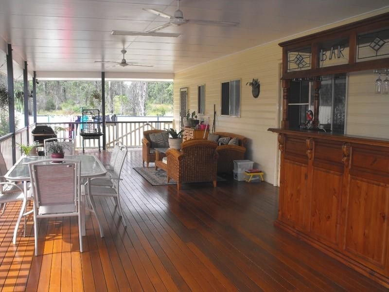 2 Dalkeith Street, Nanango QLD 4615