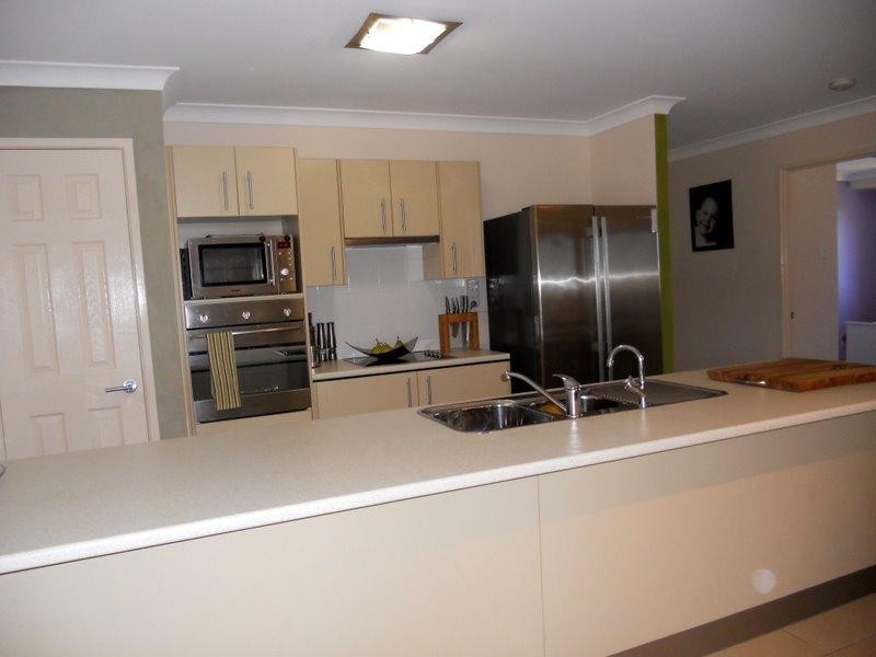 42 Bottlebrush Street, Kingaroy QLD 4610