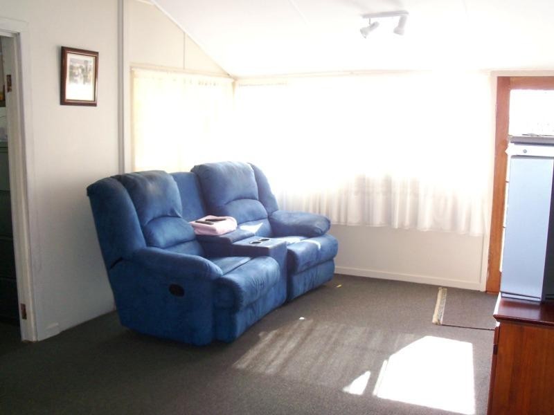 48 King Street, Memerambi QLD 4610
