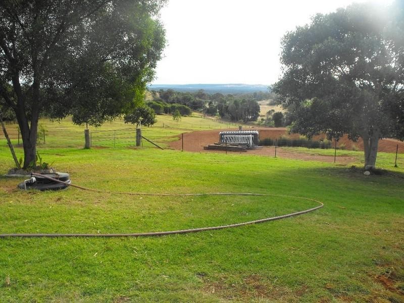 404 Hazeldean Road, Nanango QLD 4615