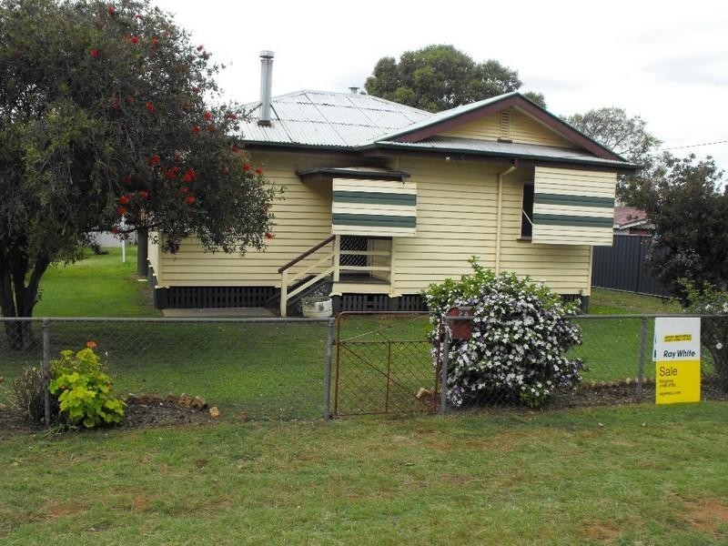24 West Street, Kingaroy QLD 4610