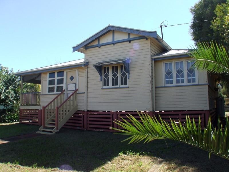 108 Haly Street, Kingaroy QLD 4610