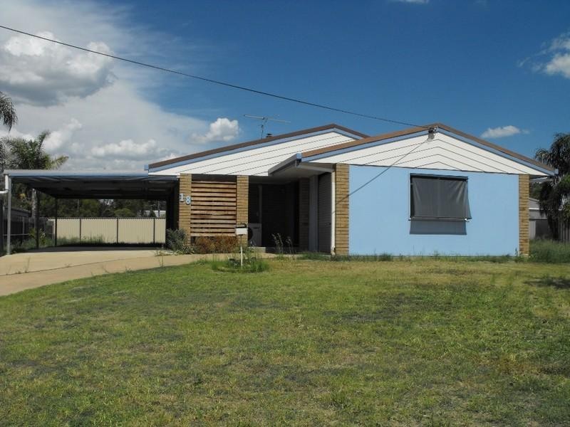 18 Birdie Street, Nanango QLD 4615