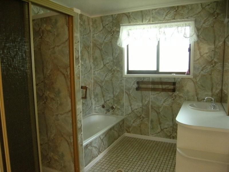 10 Gladys Street, Kingaroy QLD 4610