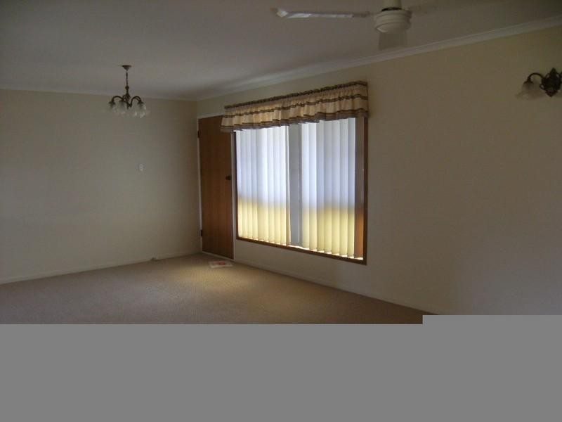 10 Gladys Street, Kingaroy QLD 4610