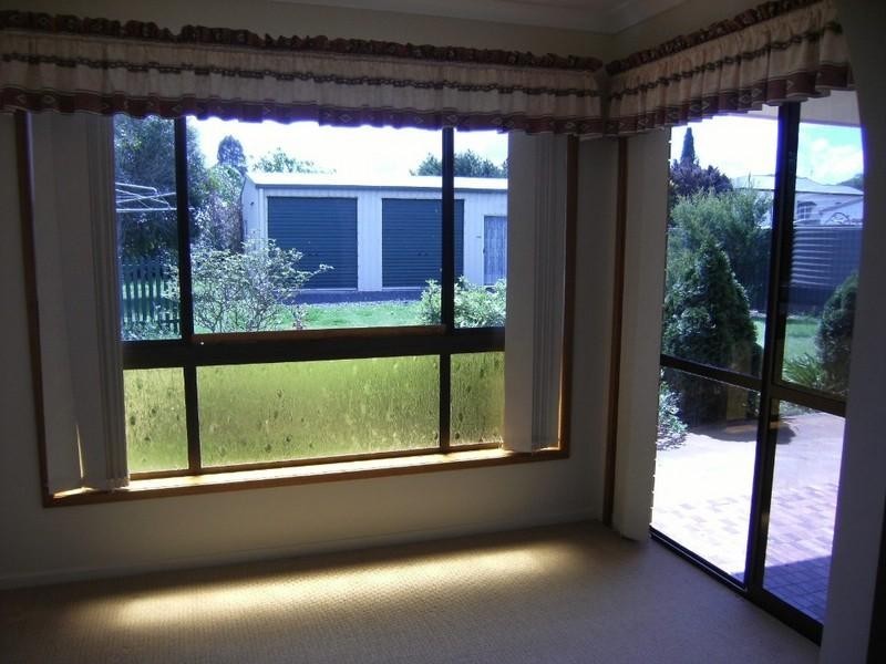 10 Gladys Street, Kingaroy QLD 4610